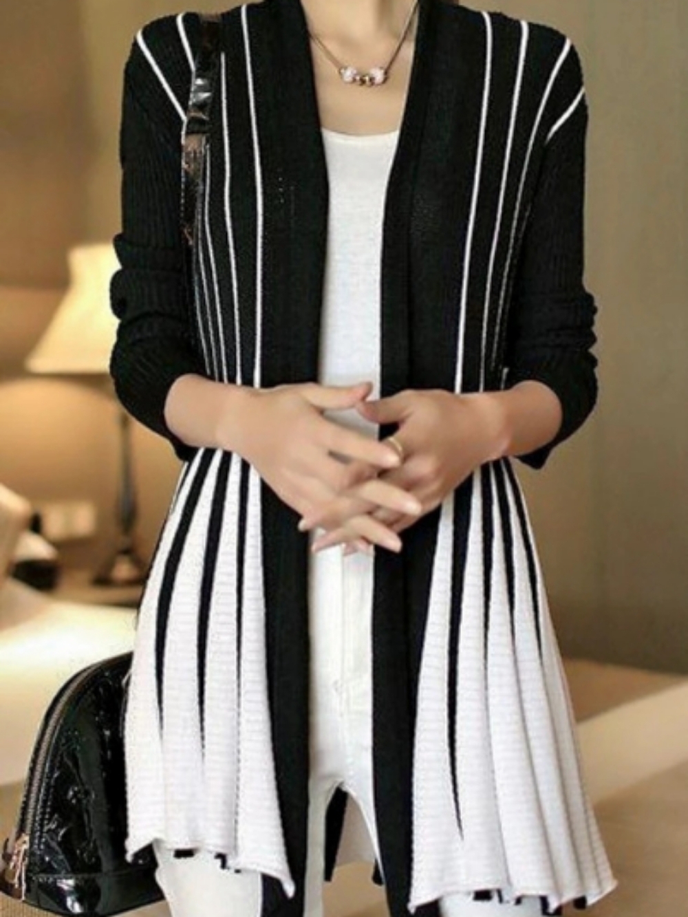 🌼5/$20 Striped Open Front Cardigan in Black & White
